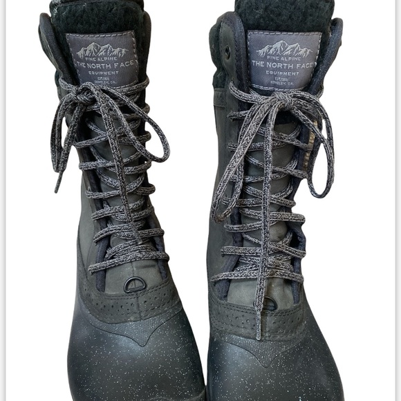 The North Face Women's Shellista II Mid Cold-Weather Boots, Black size 7 - Picture 7 of 11